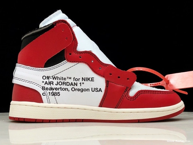 The 1 Jordan Chicago Ten AA3834-101 Retro Air Off-White 0708